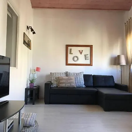 Gracia Travesera 2 Bedrooms Renovated Apartament Barcelona